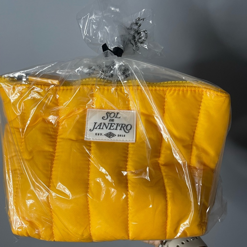 Sol de Janerio mini kit.